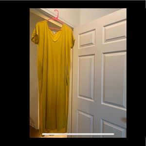 *SOLD* Maxi Dress